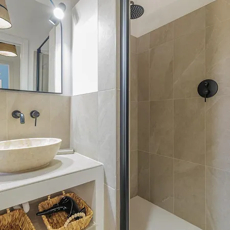 Casa bella - By And Service شقة *